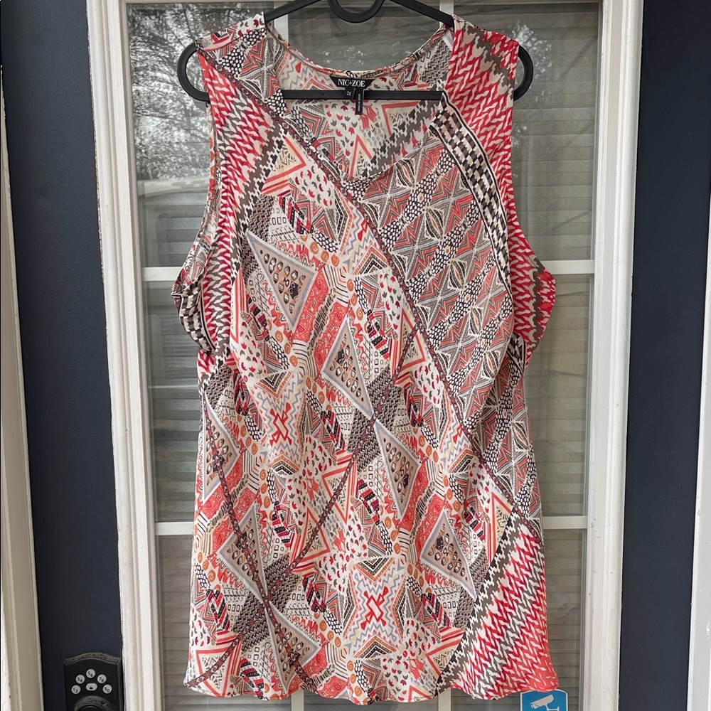 Apt. 9 Red and Black Geometric Tank Top